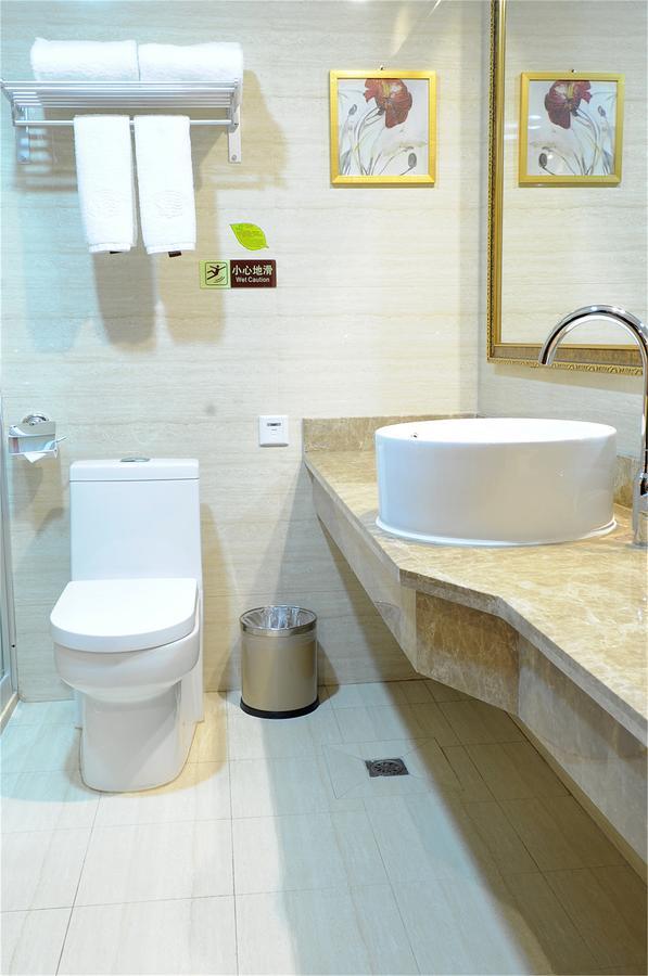 Vienna Hotel Ningbo Xiangshan Coach Terminal Kültér fotó